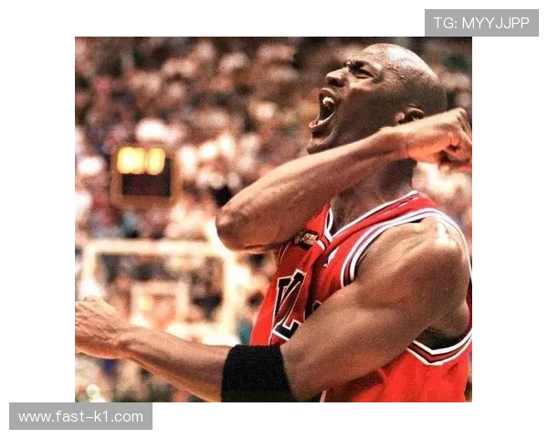 斯科蒂·皮蓬无球跑动高效拉开防线助乔丹多次关键得分